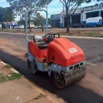 Aluguel de Rolo Compactador Liso 1220 kg (Gasolina)