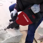 Martelo Demolidor 16kg (elétrico) em Uso