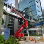 Plataforma Elevatória Articulada 40m (diesel) em Operação