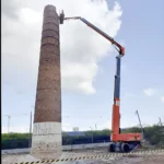 Plataforma Elevatória Articulada 40m (diesel) em Uso